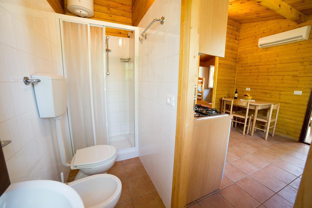 Camping Dei Tigli Torre del Lago Puccini Bilik gambar